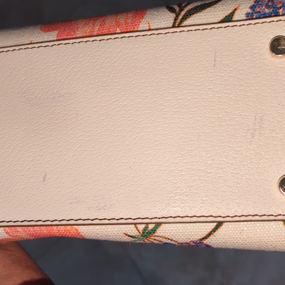 Kate Spade Floral Purse with a removable crossbody strap - Picture 12 of 13